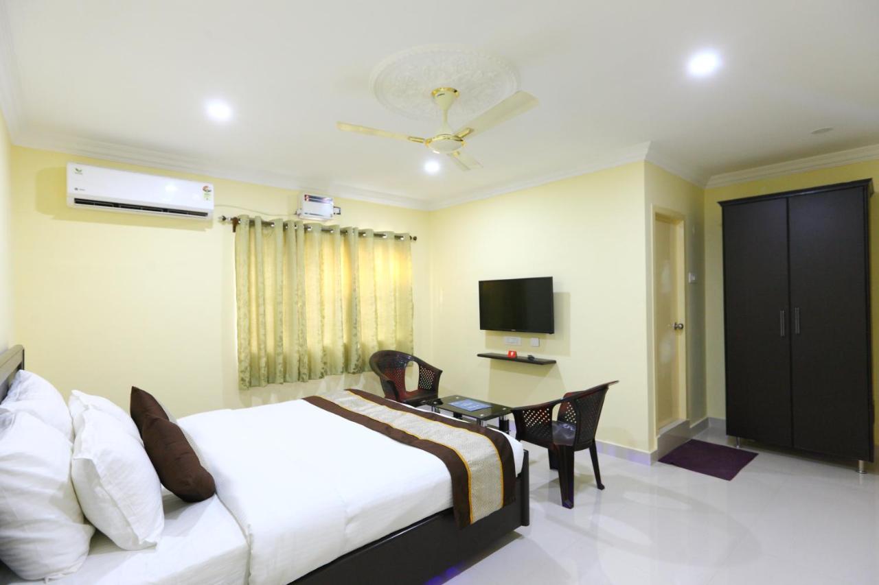 Saibala Transit Hotel Ченнаи Экстерьер фото